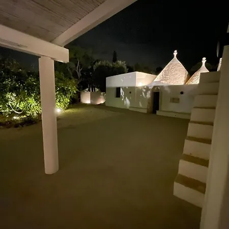 Che Trullo Piscina Jacuzzi Pallavolo Villa *